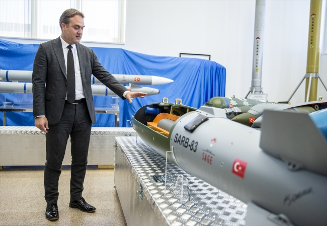 Delici uçak bombası SARB-83 seri üretime hazır